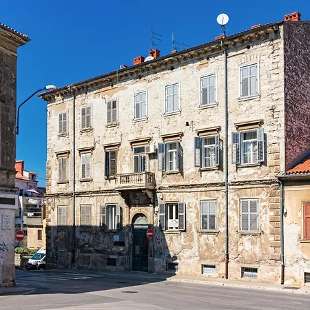 Apartment Augier - Centre - 100sqm - Free Parking Nearby Pula
