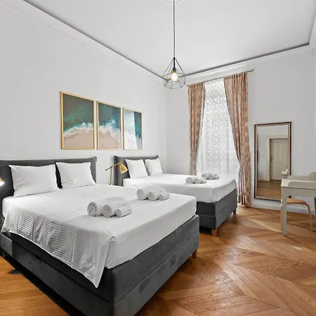 Augier - Centre - 100sqm - Free Parking Nearby * Пула