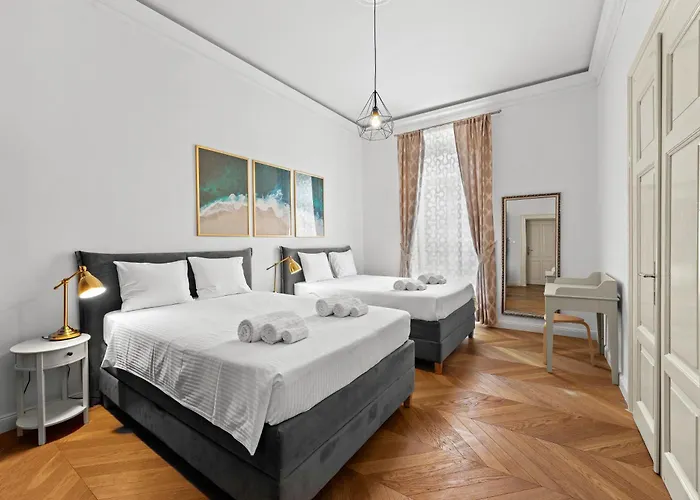 Augier - Centre - 100sqm - Free Parking Nearby * Πούλα